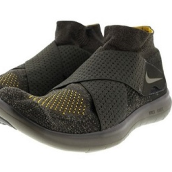 nike free run with strap